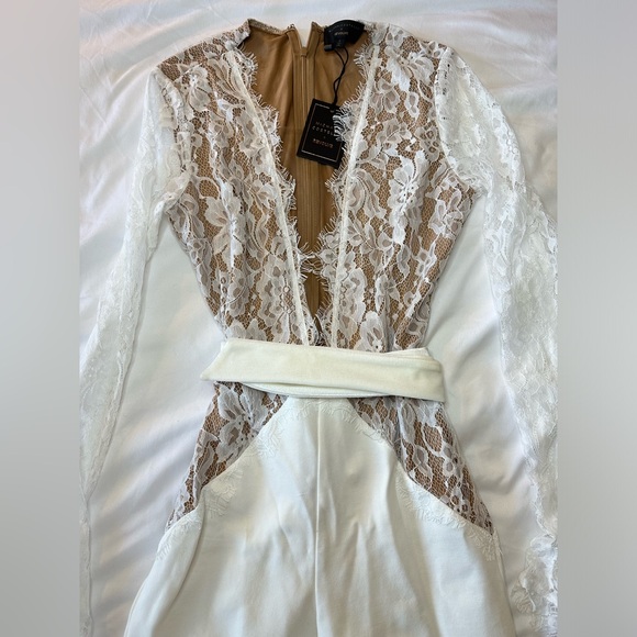 Michael Costello x REVOLVE Julian Jumpsuit in Ivory Size Small - Picture 4 of 4